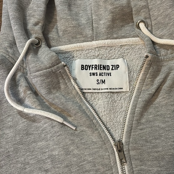SWS Active Gray Zip-Up Hoodie, Boyfriend Fit, Size S/M, Measurements in Photos - Picture 2 of 12
